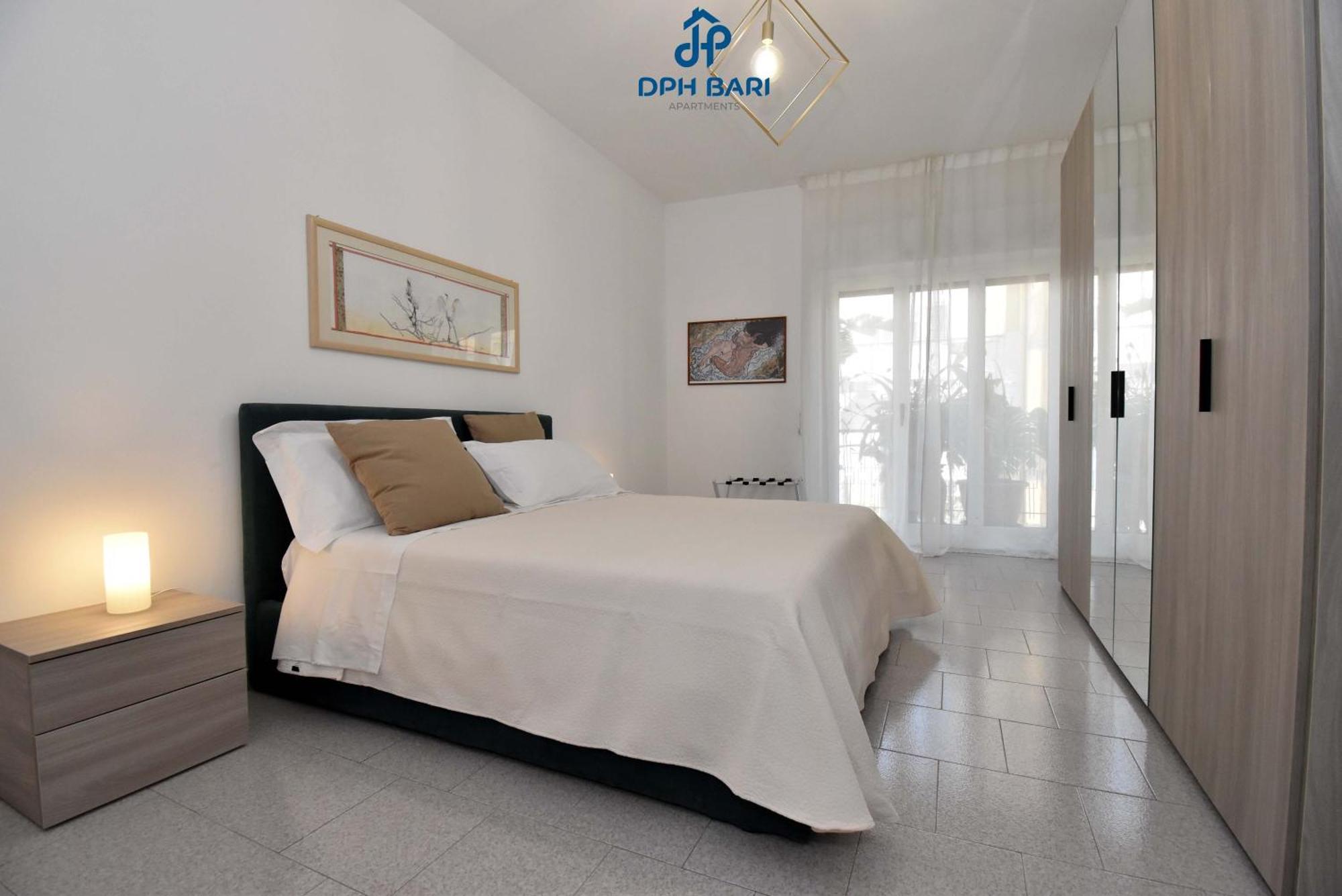 Dph Bari Apartments - Dei Mille Esterno foto